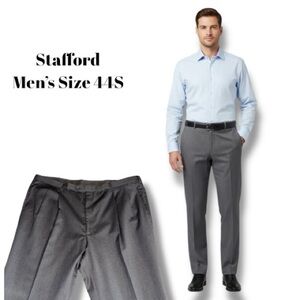 Stafford Pants Worsted Wool Pleated Trousers Charcoal Classic Fit Business 44S
